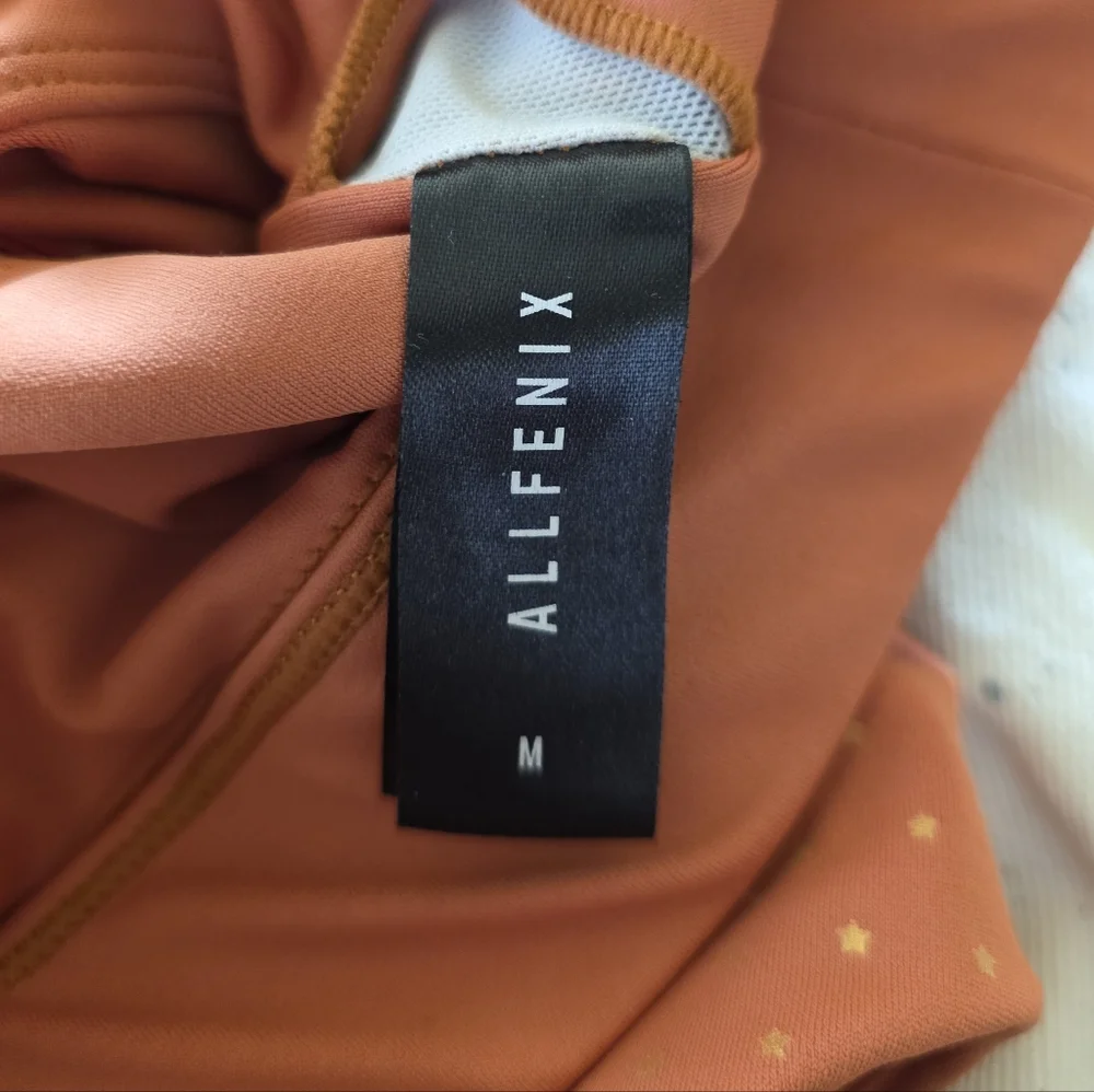 ANTHROPOLOGIE ALLFENIX Orange Twilight Longline Sports‎ Bra - Size Medium